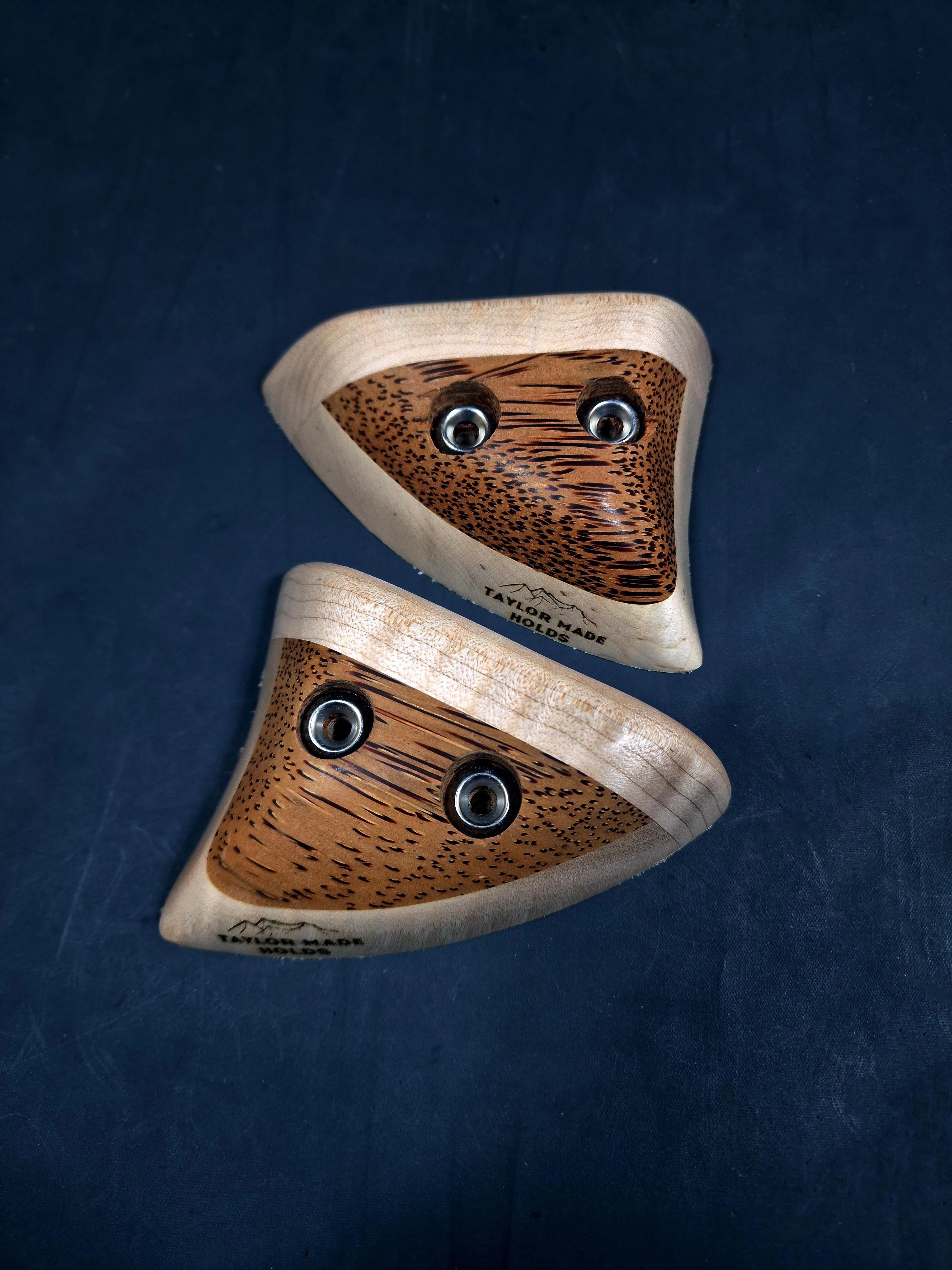 Shark Crimps in Maple and Coconut - Image 2
